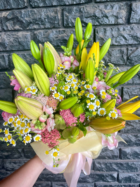 Lily Bouquet #3