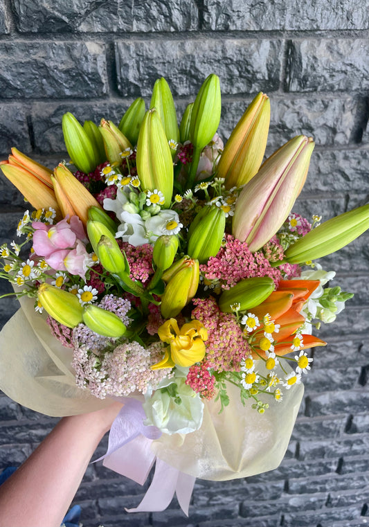 Lily Bouquet #2